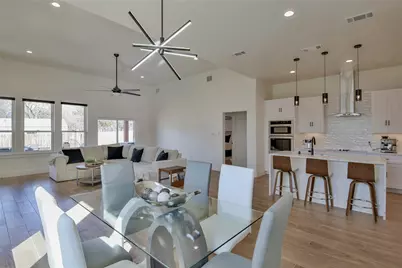 4560 Jackson Bend Court, Granbury, TX 76049 - Photo 15