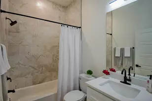 4560 Jackson Bend Ct, Granbury, TX 76049 - Photo 23