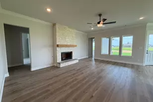 12421 Hornfels Dr, Krum, TX 76249 - Photo 7