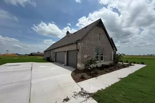 12421 Hornfels Dr, Krum, TX 76249 - Photo 3