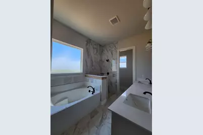 12421 Hornfels Drive, Krum, TX 76249 - Photo 11