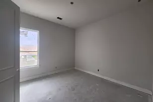 12421 Hornfels Dr, Krum, TX 76249 - Photo 9