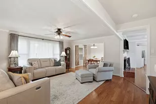 1216 Hilltop Dr, Cleburne, TX 76033 - Photo 5