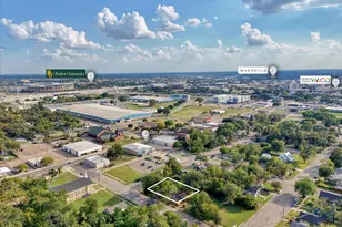 718 Tyler St, Waco, TX 76704 - Photo 35