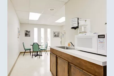 3610 W Pioneer Parkway #121, Pantego, TX 76013 - Photo 7