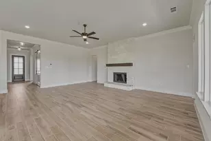2332 Gypsum St, Krum, TX 76249 - Photo 9