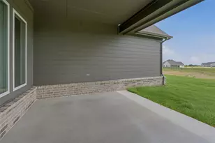 2332 Gypsum St, Krum, TX 76249 - Photo 33