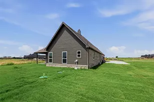 2332 Gypsum St, Krum, TX 76249 - Photo 37