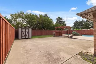 200 Sunny Crest Dr, Murphy, TX 75094 - Photo 35