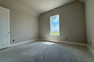 144 Chapowits, Godley, TX 76044 - Photo 3