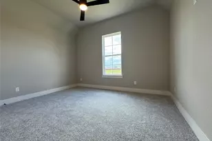 144 Chapowits, Godley, TX 76044 - Photo 7