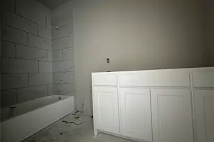 144 Chapowits, Godley, TX 76044 - Photo 5