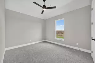 144 Chapowits, Godley, TX 76044 - Photo 27