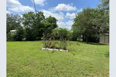 406 S Williams Street, Hamilton, TX 76531 - Photo 31