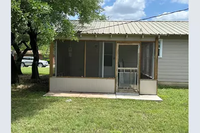 406 S Williams Street, Hamilton, TX 76531 - Photo 35