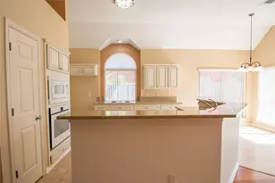 5809 Coldsworth Ct, Arlington, TX 76018 - Photo 7