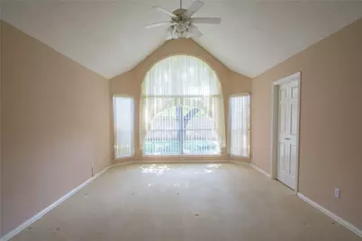 5809 Coldsworth Court, Arlington, TX 76018 - Photo 17