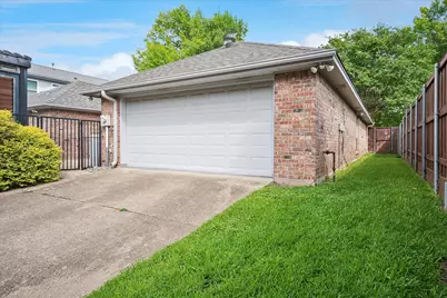6455 Ridgemont Drive, Dallas, TX 75214 - Photo 39