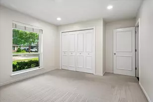 6455 Ridgemont Dr, Dallas, TX 75214 - Photo 23