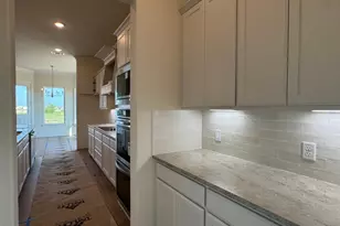2320 Quartz St, Krum, TX 76249 - Photo 9