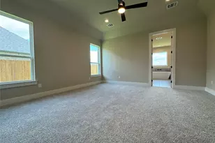 140 Chapowits, Godley, TX 76044 - Photo 9