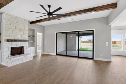 140 Chapowits, Godley, TX 76044 - Photo 11