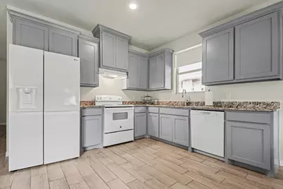 8903 Eden Valley Lane, Dallas, TX 75217 - Photo 7