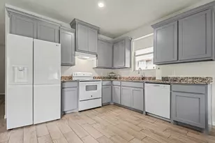 8903 Eden Valley Ln, Dallas, TX 75217 - Photo 7