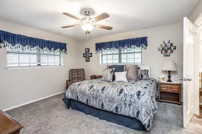 2002 Everglade Drive, Gainesville, TX 76240 - Photo 15