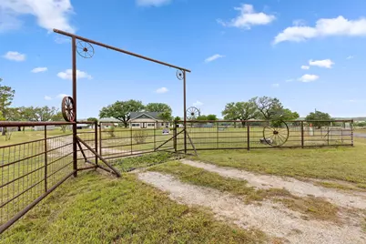 589 County Road 4150, Clifton, TX 76634 - Photo 13