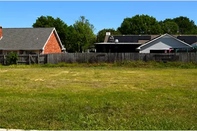 304 Preston Road, Mabank, TX 75147 - Photo 3