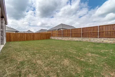 1319 Beach Boulevard, Sherman, TX 75090 - Photo 25