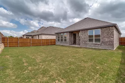 1319 Beach Boulevard, Sherman, TX 75090 - Photo 23
