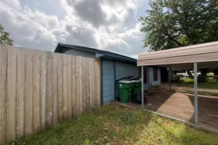 309 Simpson Dr, Southmayd, TX 75092 - Photo 35