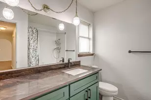 529 Jayellen Ave, Burleson, TX 76028 - Photo 25