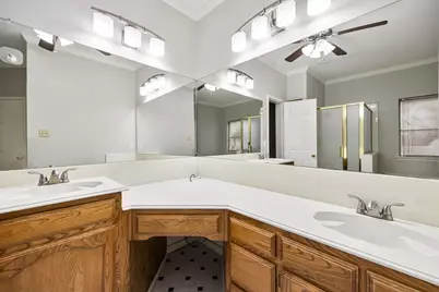 9209 Chimneywood Drive, Rowlett, TX 75089 - Photo 17