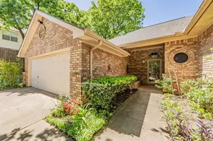 702 Jonathan Dr, Euless, TX 76040 - Photo 3