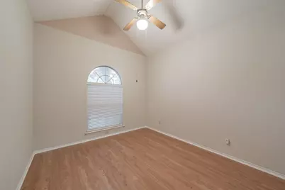 702 Jonathan Drive, Euless, TX 76040 - Photo 33