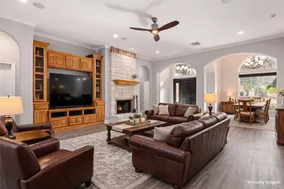 937 Queen Elizabeth Drive, Waco, TX 76657 - Photo 9