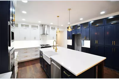 806 Bryson Street, Waxahachie, TX 75165 - Photo 11