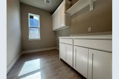 105 Prairie Wolf, Godley, TX 76044 - Photo 5