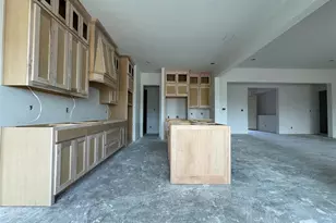 105 Prairie Wolf, Godley, TX 76044 - Photo 5