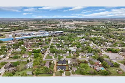 906 N State Street, Decatur, TX 76234 - Photo 9