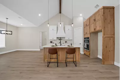 906 N State Street, Decatur, TX 76234 - Photo 21