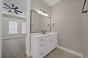 906 N State St, Decatur, TX 76234 - Photo 25