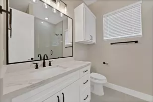 906 N State St, Decatur, TX 76234 - Photo 33