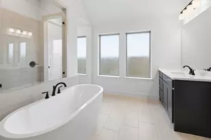 4404 Lamplights Dr, Celina, TX 75078 - Photo 13