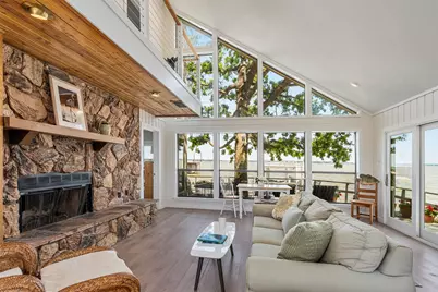 513 Winding Shore Drive, Tool, TX 75143 - Photo 1