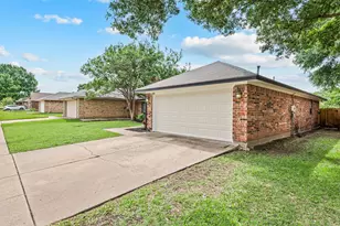 6616 High Lawn Terrace, Watauga, TX 76148 - Photo 37