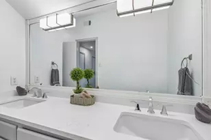 8709 Labron Ave, Dallas, TX 75209 - Photo 31